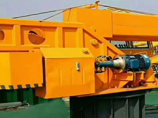 克令吊的安裝位置如何影響其性能和效率？